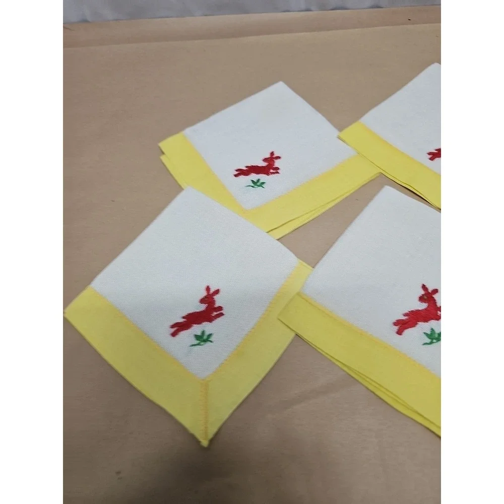 Vintage Lot of‎ 4 Yellow Linen Napkins – Hand Embroidered Beige Rabbit Design